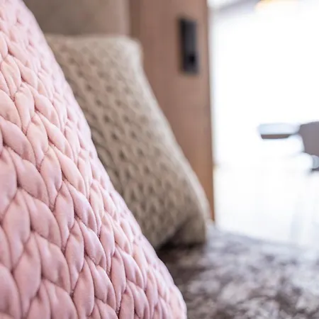 Bergmadl * Neustift im Stubaital