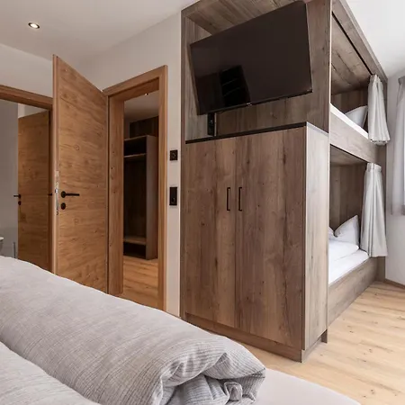 Bergmadl Apartment *