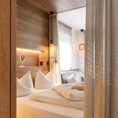 Bergmadl Neustift im Stubaital