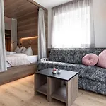 Bergmadl Appartement Neustift im Stubaital