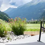 Bergmadl * Neustift im Stubaital